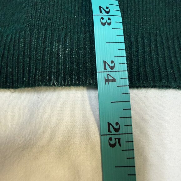Patagonia Recycled Cashmere V-Neck Sweater Women’s XS Green GUC - Picture 12 of 12